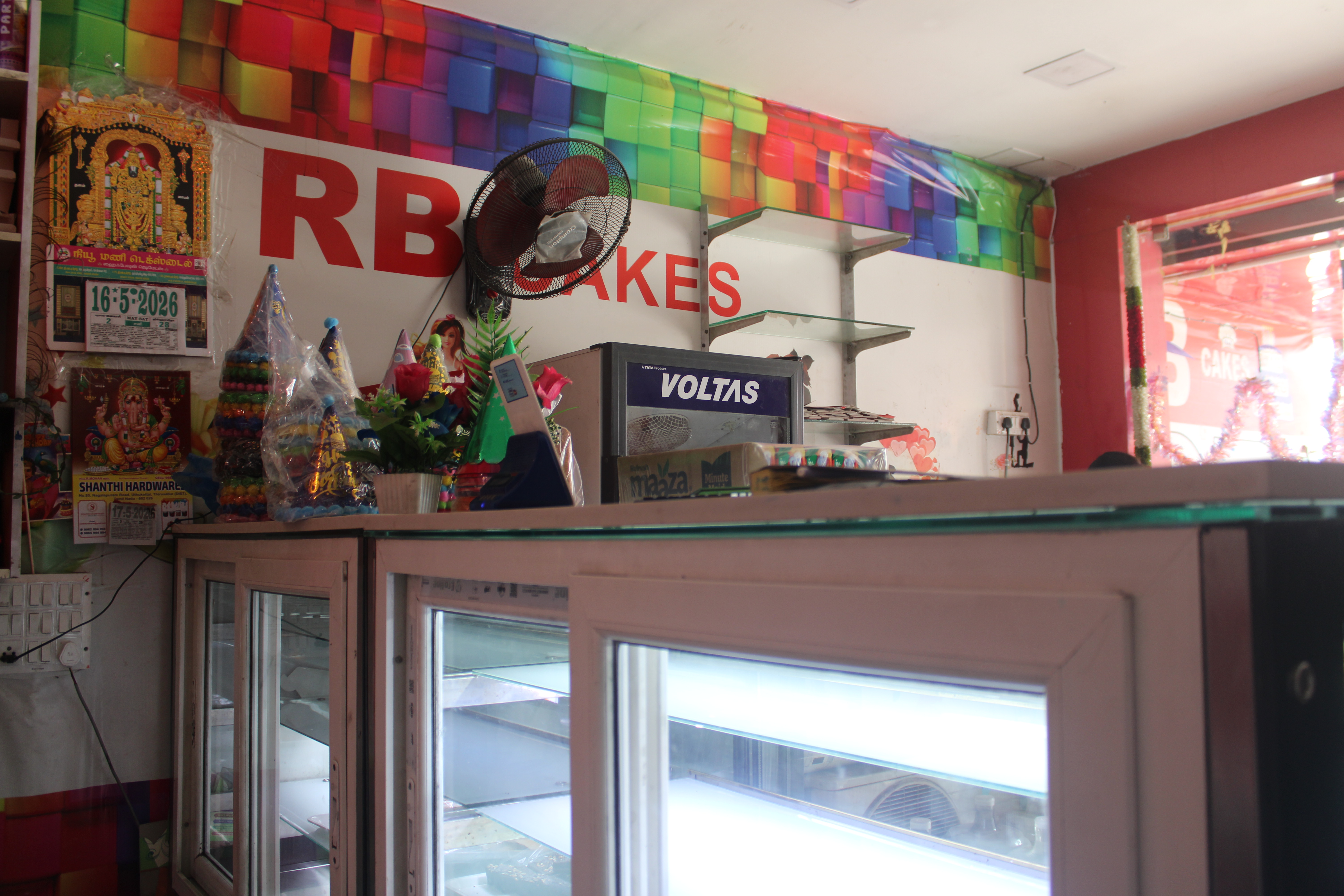 RB Cakes bakery interior